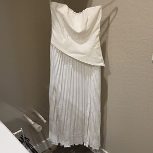Commense Strapless White Pleated Dress